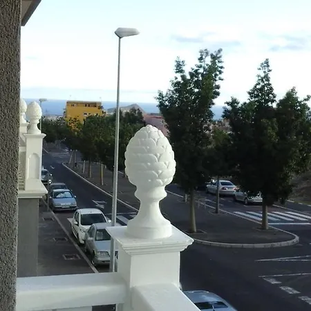 Edificio Luz Y Mar 圣伊西德罗